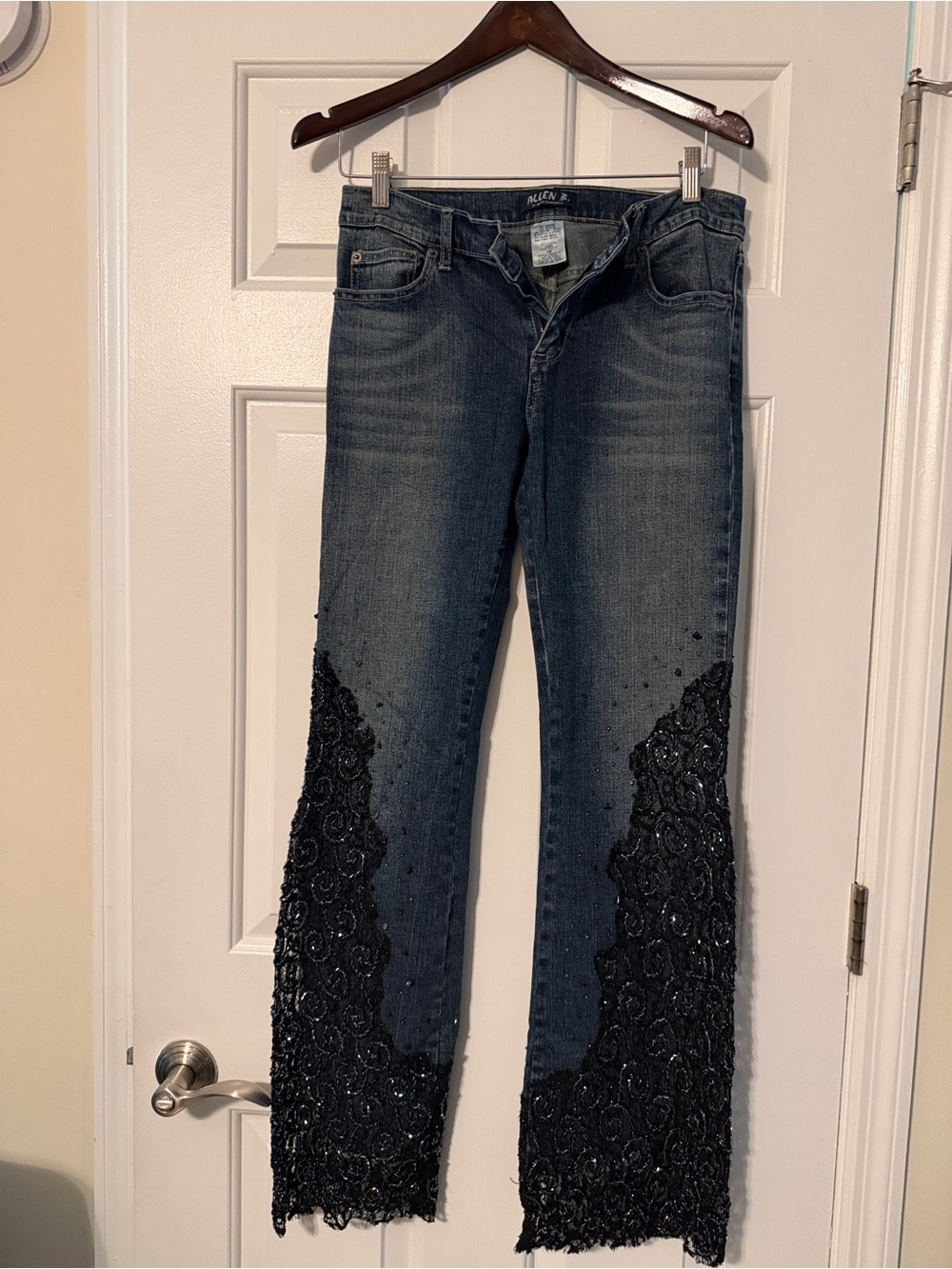 Allen B. By Allen Schwartz Medium Blue Denim Jeans with Black Lace & Bead Trim